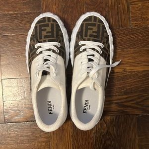 Authentic Fendi Force Sneakers• NEVER WORN